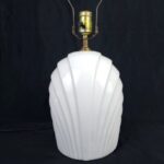 VTG 14" Art Deco Revival White Shell Seashell Table Lamp Hollywood Regency 80s