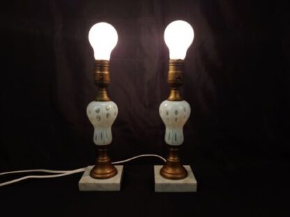 VTG Set of Fenton Coin Dot White Milk Glass Lamps 11" Nightstand Boudoir Pair - Image 3