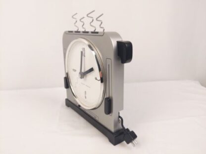 Vintage Kitchen | Moderne Postmodern Art Toaster Wall Clock 90s Memphis Deco Pop - Image 9