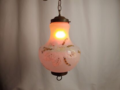 VTG MCM 17" Frosted Swag Lamp Handpainted Floral White Glass Chic Shabby Retro - Image 8