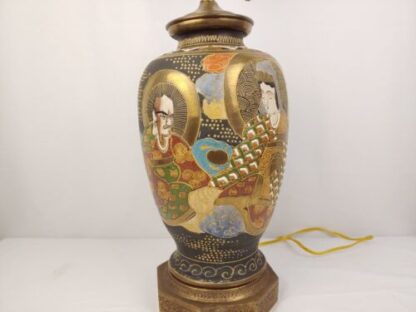 Vintage/Antique 22" Meiji Period Satsuma Vase Moriage Immortals Table Lamp Gold - Image 4