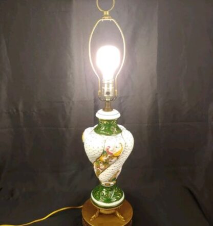 VTG 20" Capodimonte Style Cherub Porcelain Lamp White Green Swirl Dolphin Base - Image 3