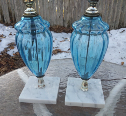 VTG 19" Pair of 2 Mid Century Modern Blue Glass Table Lamps Marble Base Gold - Image 4