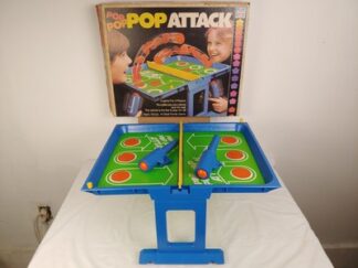 VTG Hasbro Pop Pop Pop Attack Action Table Board Game Toy Fling Disc Tiddlywinks